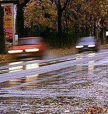 Vergölst: Viele Fahrer halten Ganzjahresreifen für eine Alternative. Foto: Auto-Reporter/Vergölst 